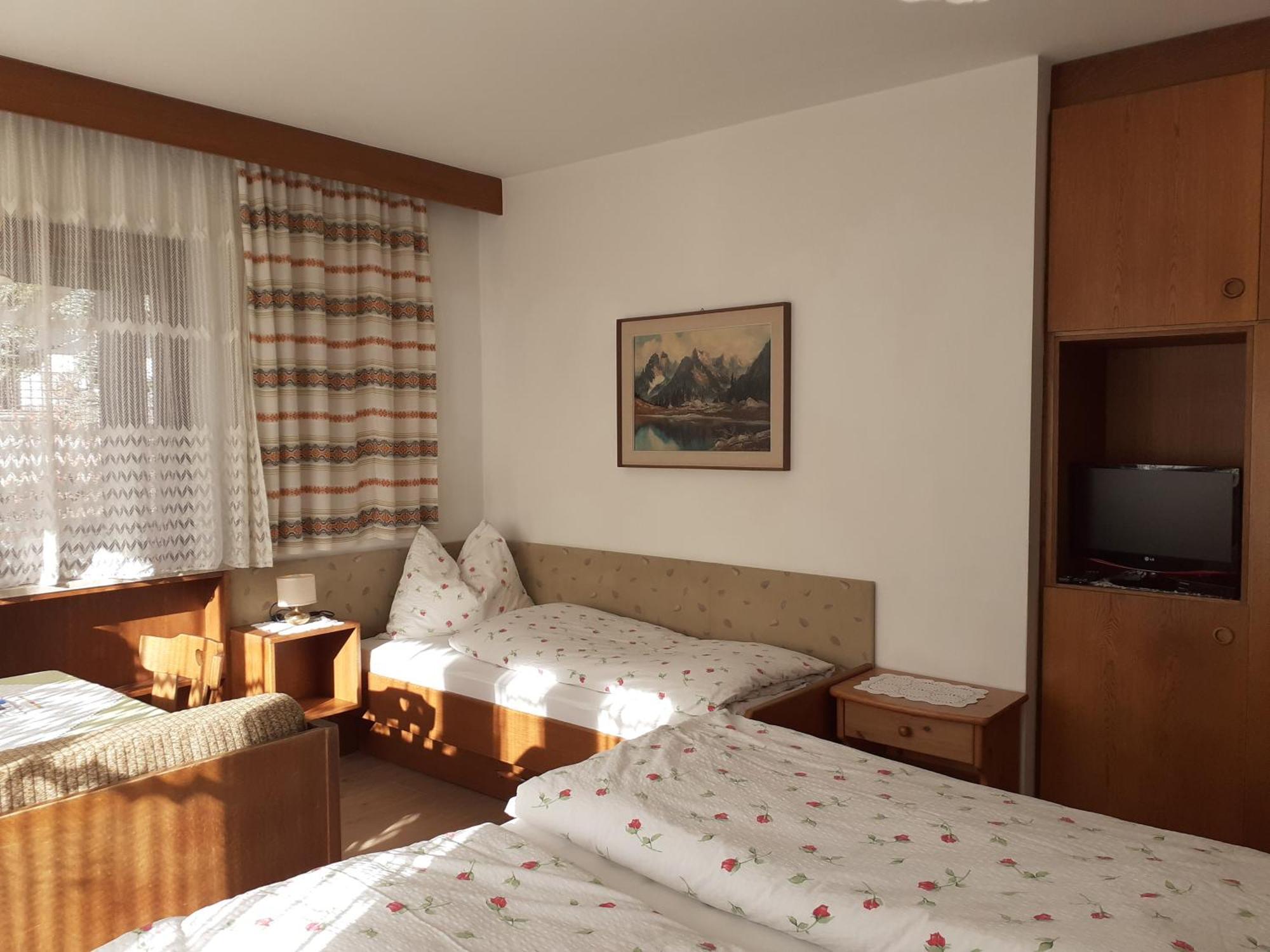 Residence Rienz Chienes Luaran gambar
